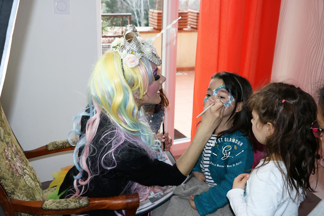 Maquilleuse enfants face painting domicile lyon 69 - Art et Glamour